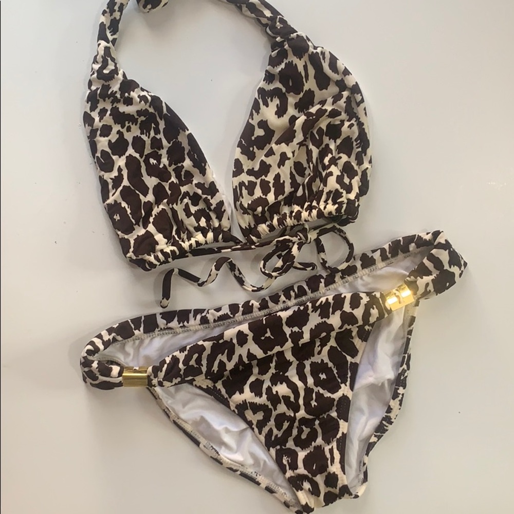 2 piece VIX Paulahermanny